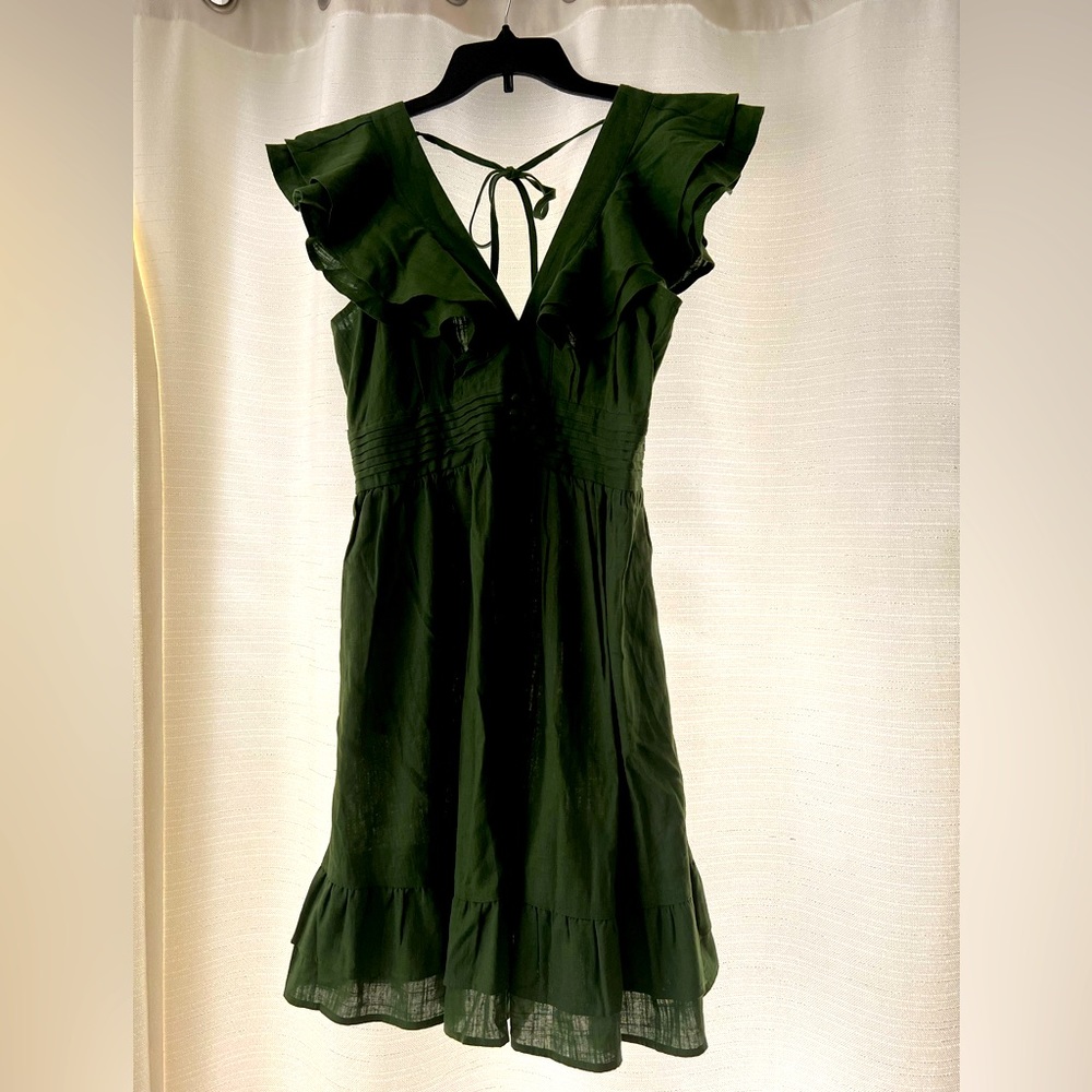 Davi & Dani Smocked Bodice Tiered Dress size Large